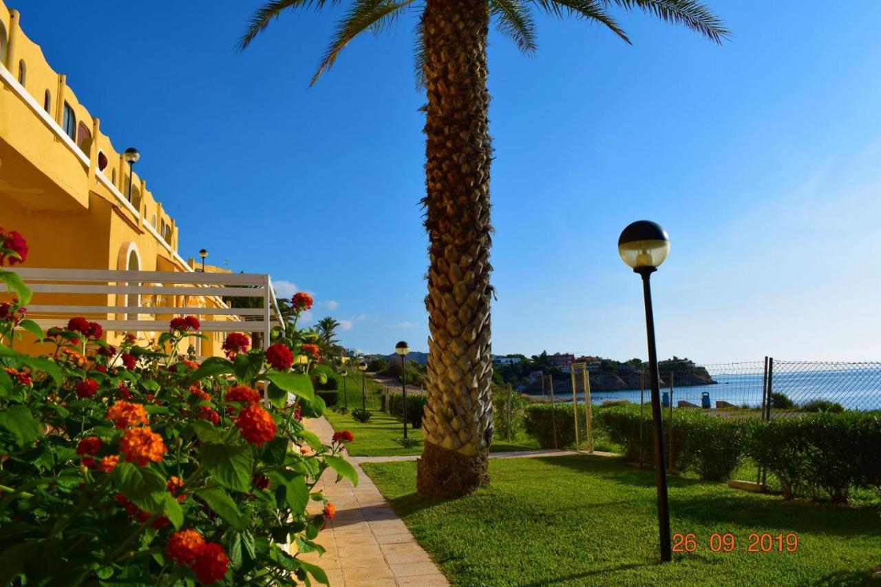 Bungalo En Primera Linea De La Playa Ел Кампело Екстериор снимка