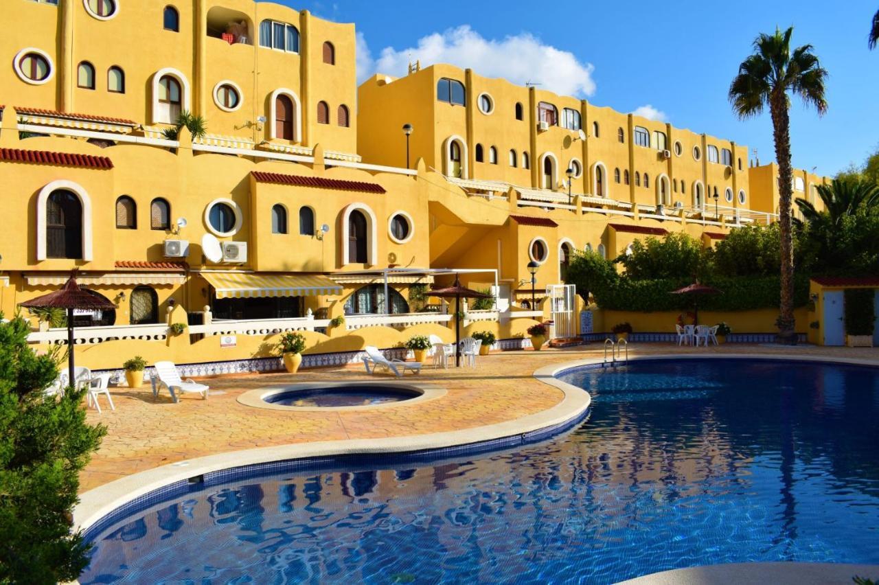 Bungalo En Primera Linea De La Playa Ел Кампело Екстериор снимка