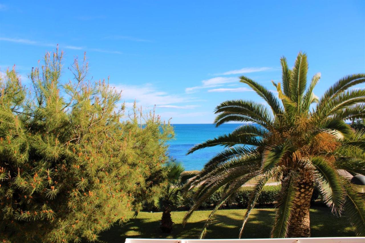 Bungalo En Primera Linea De La Playa Ел Кампело Екстериор снимка