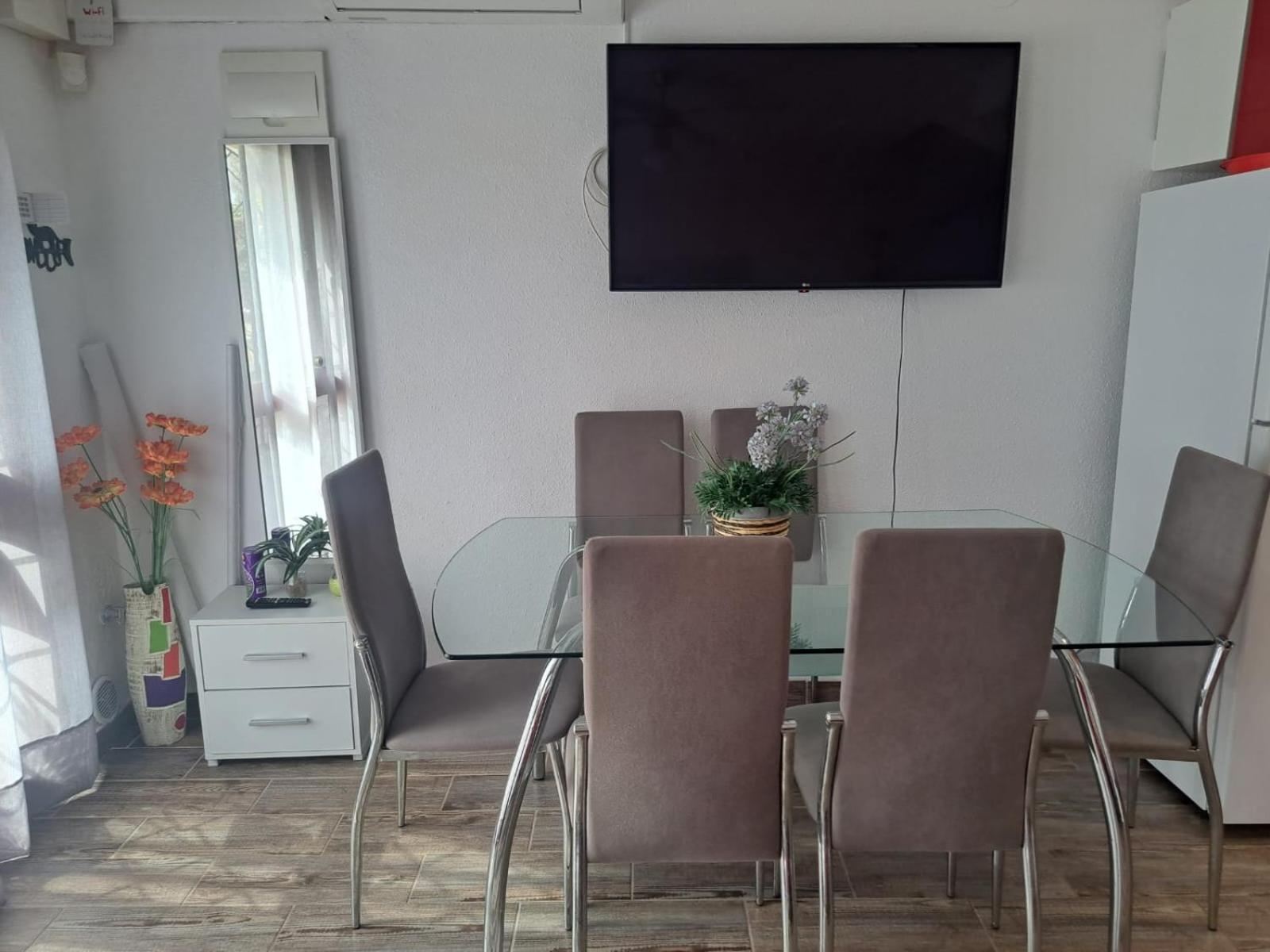 Bungalo En Primera Linea De La Playa Ел Кампело Екстериор снимка