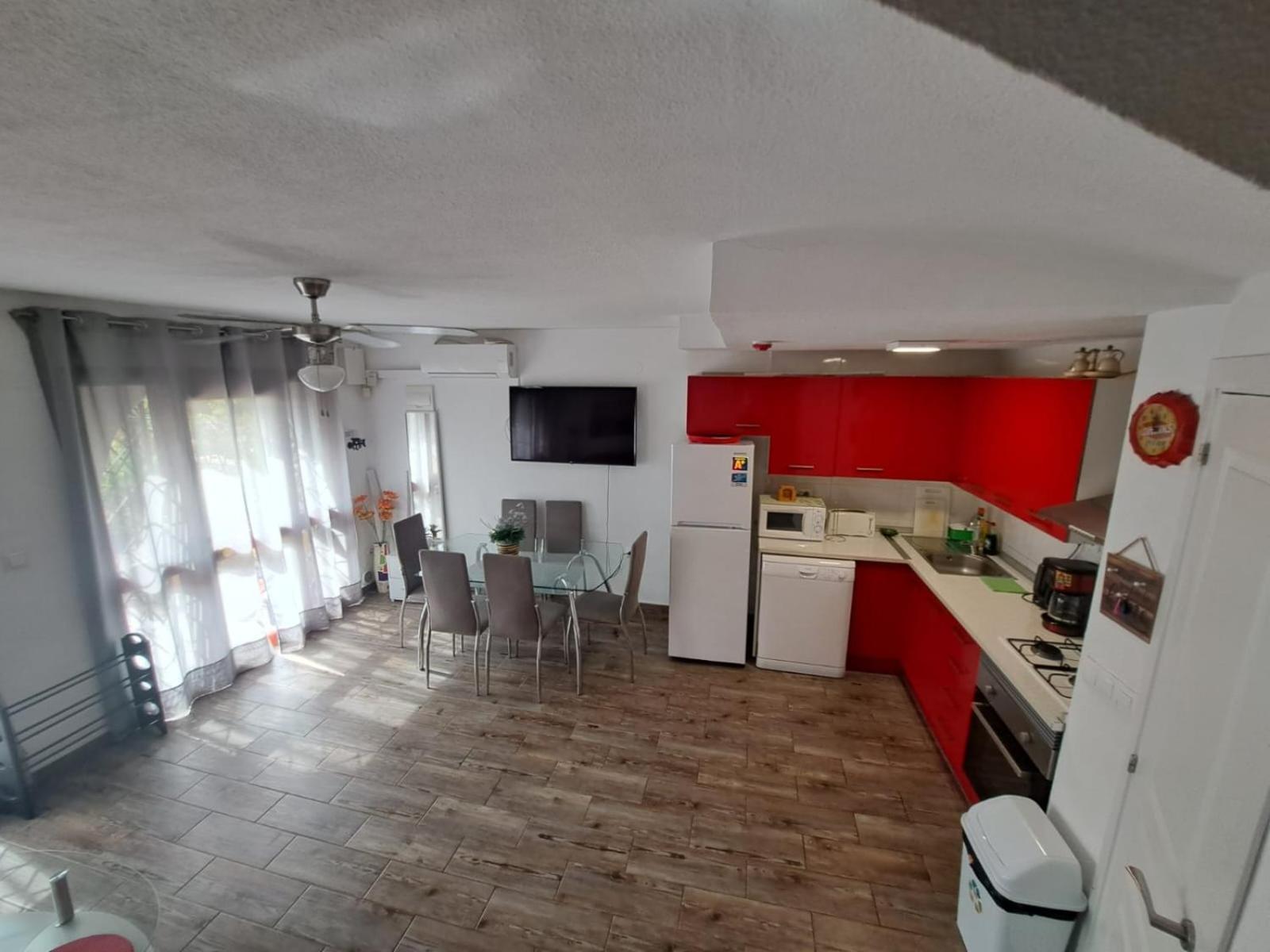 Bungalo En Primera Linea De La Playa Ел Кампело Екстериор снимка